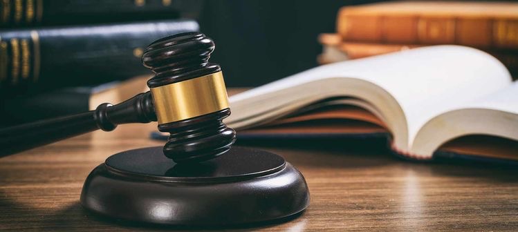 Щодо встановлення факту проживання однією сім’єю