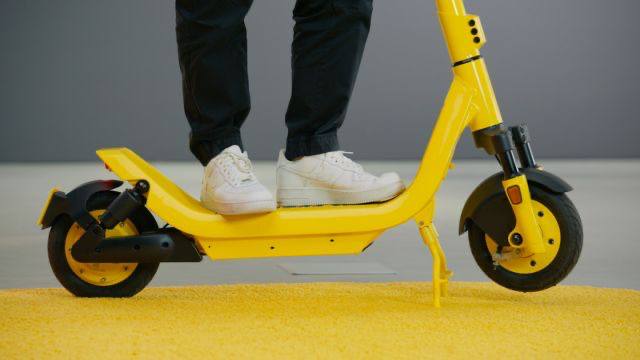 Про користувачів персонального легкого  електротранспорту: законопроект